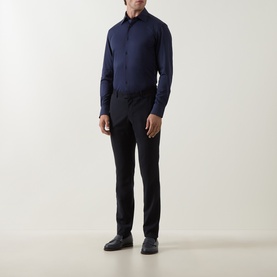 Model wearing Boggi Milano Japanese Twill Shirt in navy blue with New York collar, paired with black trousers and dark leather shoes.