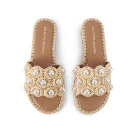 Prairie Pearl Flat Sandals