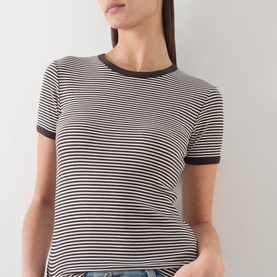 Model wearing Samsoe & Samsoe T-shirt in Mulch stripe, fitted short-sleeve with crew neck and contrast ribbed trims.