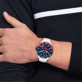 TH Regatta Watch 1792231