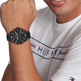 TH Regatta Watch 1792233