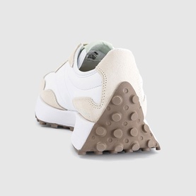327 Trainers