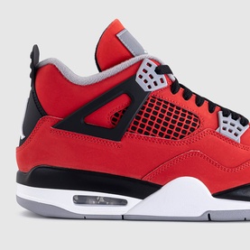 Air Jordan 4 Retro Trainers