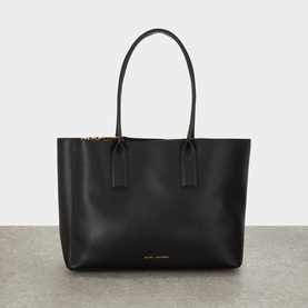 Marc Jacobs The Pop J Marc Work Tote in black grained leather with double carry handles, gold-tone hardware and zip fastening