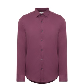 Calvin Klein Single Cuff Slim formal shirt in burgundy, long-sleeved with button placket and spread collar