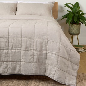 Nacre Linen Quilt Neutral