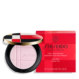 Shiseido Color + Glow Enhancer compact in 09 Bronze Agate, shown open beside red geometric-print box, 7g powder pan