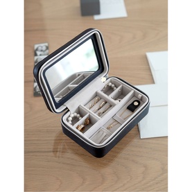 Raffia Luxury Travel Box Black