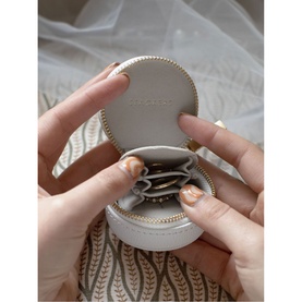 Oyster Travel Jewellery Box Pebble White