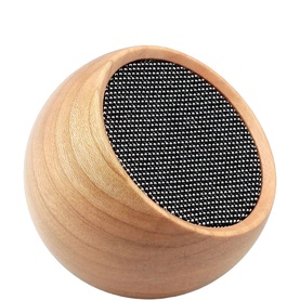Tumbler Selfie Speaker Maple