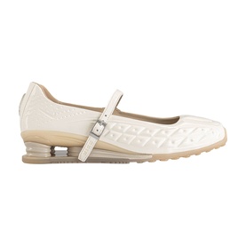 Cream quilted patent leather Mary Jane flat with ankle strap buckle fastening and beige spring-cushion sole
