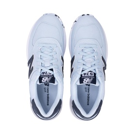 New Balance Golf 574 women's golf shoes in blue navy, with navy N logo detail, white lace-up upper and leopard print heel accent, top-down view