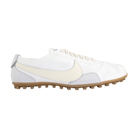 Nike Moon Shoe Trainers in Summit White and Soft Pearl, nylon upper with leather Swoosh, lace-up fastening and gum Waffle outsole