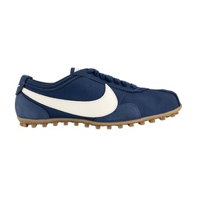 Nike trainer in Midnight Navy and Soft Pearl, cream swoosh, lace-up, gum rubber sole, low-top silhouette