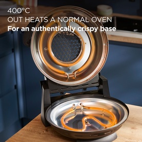 Kenwood My Pizzeria Pizza Oven Black open showing glowing heating element, with text highlighting 400&deg;C heat for crispy base