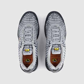 Air Max Plus VII Trainers