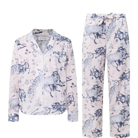 Desmond & Dempsey Thunderheart Cream cotton pyjama set with blue animal print, button-down shirt and wide-leg trousers with tie waist