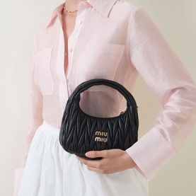 Wander Matelass&eacute; Crossbody Bag