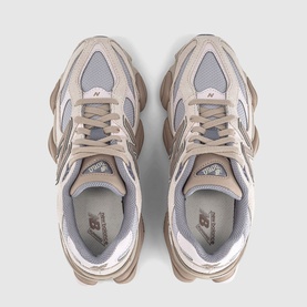 9060 Trainers