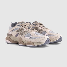 9060 Trainers