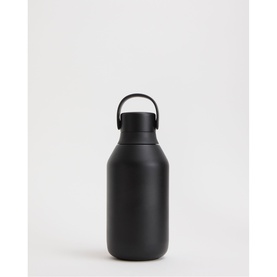 Chillys Water Bottle in Onyx, matte black finish with integrated carry handle and compact cylindrical silhouette