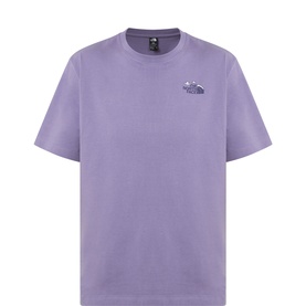 North Face Crew Neck T-shirt in Grounded Plum, short sleeves, small mountain logo print on chest, 100% cotton