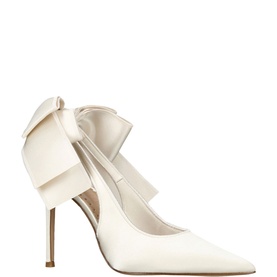 Teacup Bow Pumps