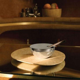 Alessi Diffuser Set Amethyst by Michael Anastassiades, polished 18/10 stainless steel canister with dark rattan reeds, on marble lazy Susan
