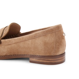 Carvela brown suede loafer, close-up of heel and penny strap detail with tan leather sole