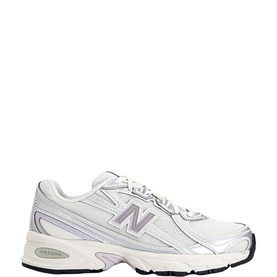 740 V2 Trainers