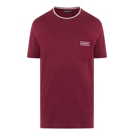 Dolce & Gabbana Tipped Logo T-Shirt in Bordeaux, round neck with white tipping, short sleeves, chest pocket with logo badge