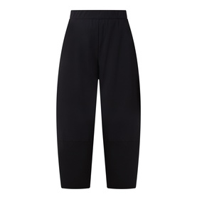 Oska Wide Cropped Trousers in black, mid-rise, wide-leg silhouette with covered elasticated waistband and clean hems