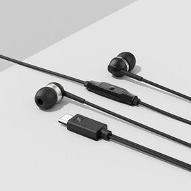 Sennheiser CX 80 U Wired In-Ear Earphones in black with Lightning connector, inline remote and silicone ear tips
