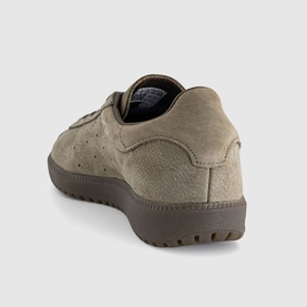 Adidas trainer in Blanch Brown Dust Cargo suede, heel and sole view, dark brown rubber outsole