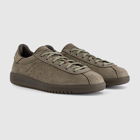 Adidas men's trainer in Blanch Brown Dust Cargo, suede upper with tonal laces and matching brown rubber cupsole.