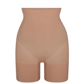 Mid Thigh Shorts Sienna