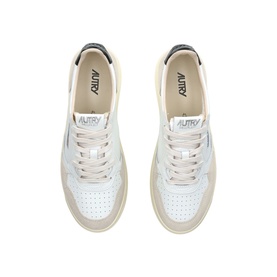 Medalist Trainers
