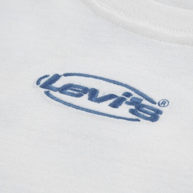 Levi's children's T-shirt in Egret white, close-up of blue oval Levi's logo graphic on chest