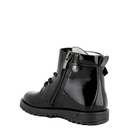 Primigi 3509 children's black patent ankle boot with lace-up front, side zip fastening, and black rubber sole.