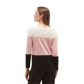 Model wearing Hobbs sweet pink colour block fine knit jumper with cream and black panels, three-quarter length sleeves, back view