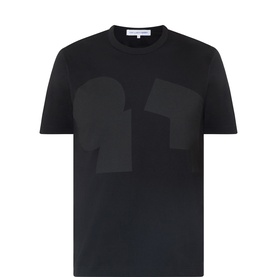 Comme Des Garcons Shirt black cotton T-shirt with tonal oversized graphic print on chest, crew neck and short sleeves