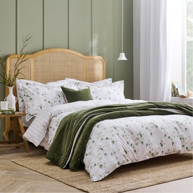 Snow Drops Floral Striped Duvet Set Green