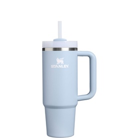 Stanley tumbler in Blue Dream Stone with handle, white lid and straw, matte finish