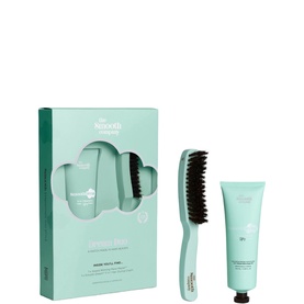 The Smooth Company Dream Duo Gift Set in mint green packaging, including a hair brush and hair treatment tube