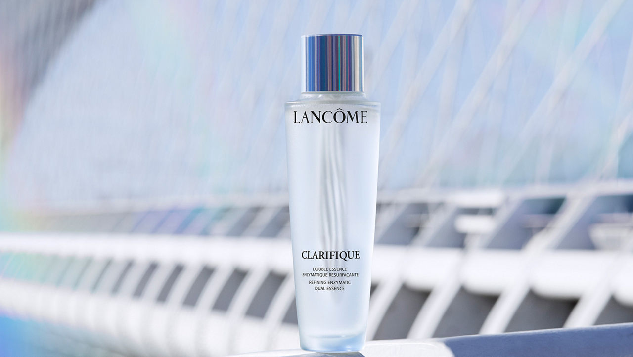 Amanda Seyfried on Lancome
