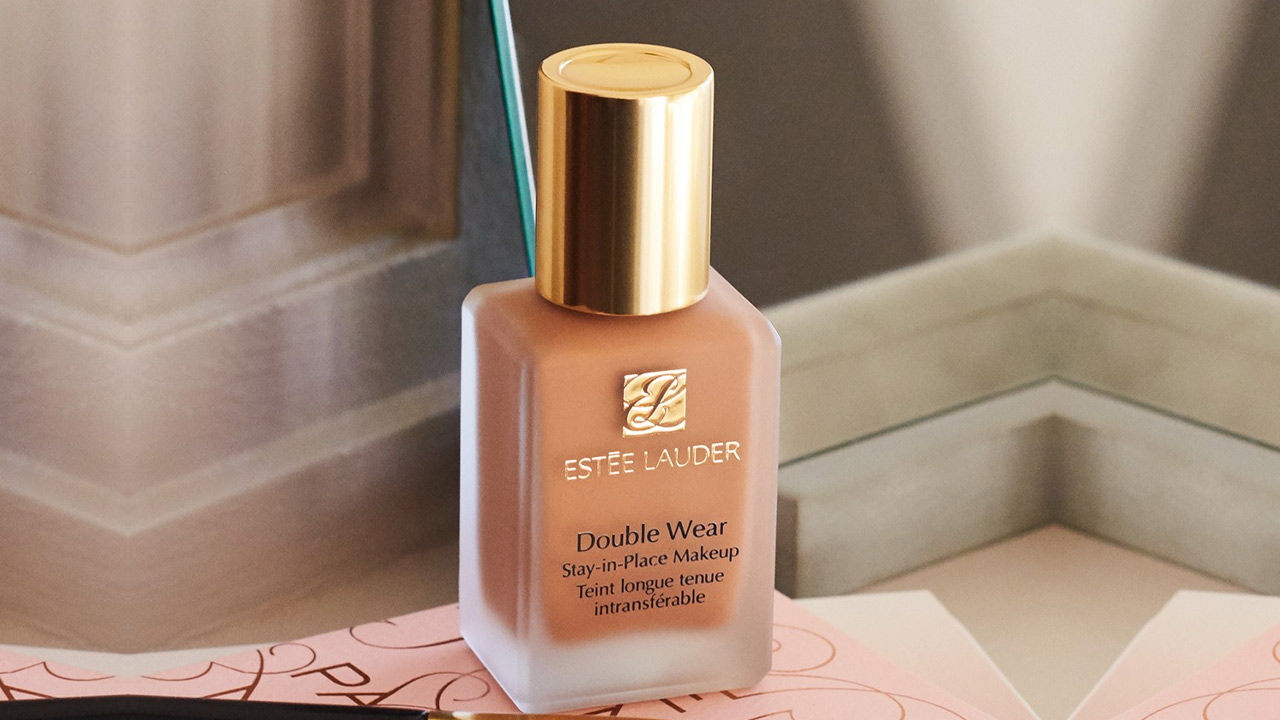 hydrating and oil-free foundation with a high SPF protection