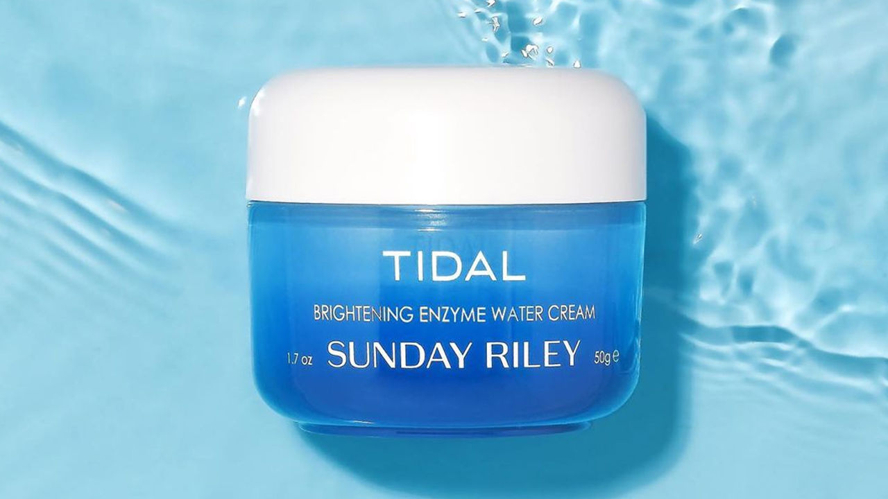 hydrate your skin when wearing face masks