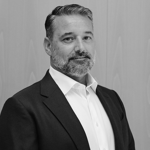 Headshot of Dusko Starcevic